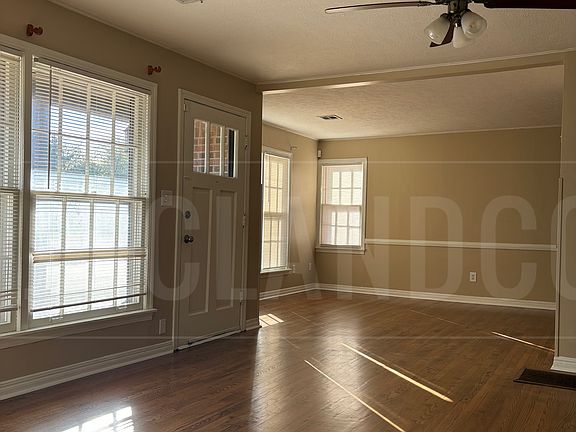 2nd image of 9309 Nichols Rd