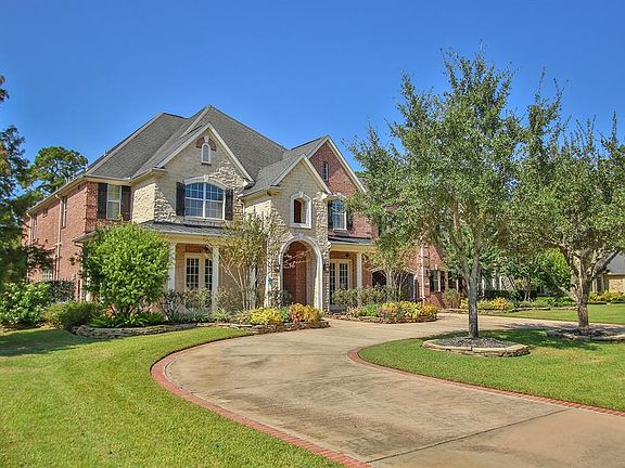 2nd image of 16811 Allemand Ln