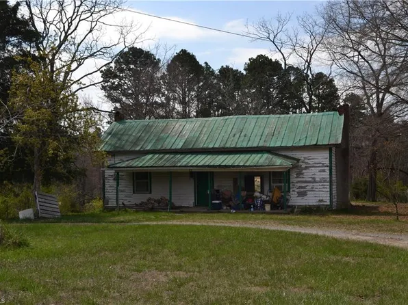 1078 Hunt Joyce Rd, Madison, NC 27025