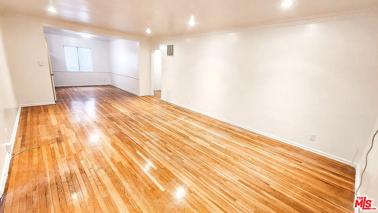 2 bed, 2.0 bath, $3,100 — Photo 1