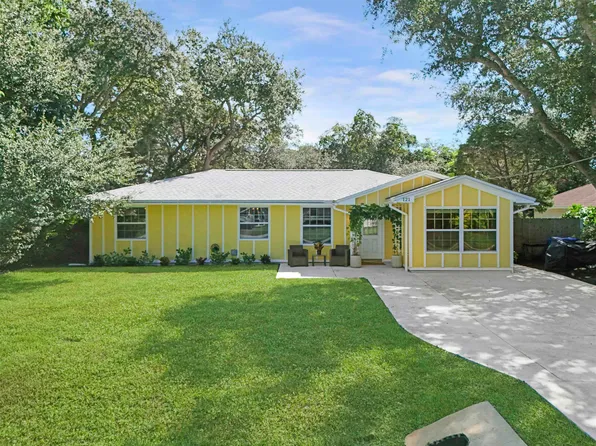121 Orchis Rd, Saint Augustine, FL 32086