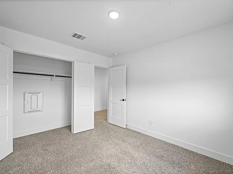 4227 Magliana Ln — Photo 32