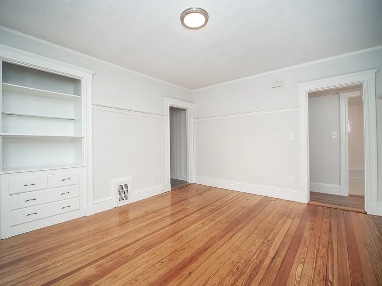 354 Beacon St #2 — Photo 32