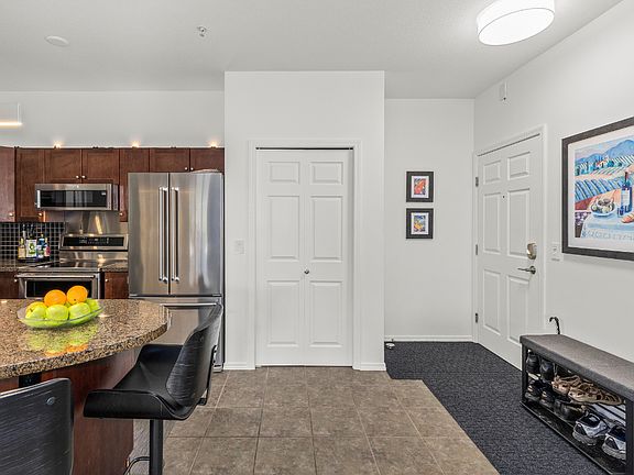 3rd image of 1875 Country Club Dr #1522