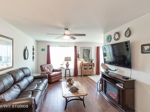 2nd image of 242 Wildmeadow Ln