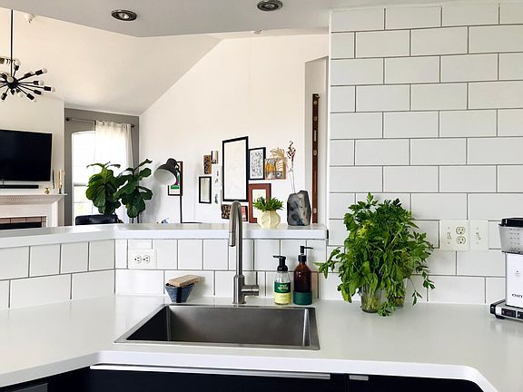 Kitchen Sink and Tile Backsplash