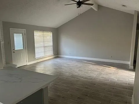 3415 Wingdale Ct — Photo 7
