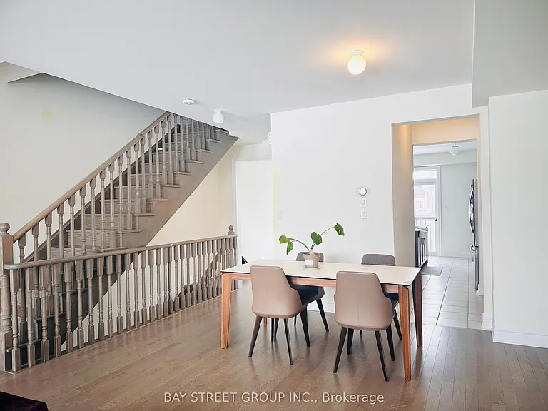 255 Tennant Cir — Photo 1