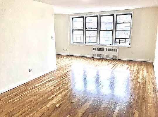1st image of 150 Hawthorne St APT 7N