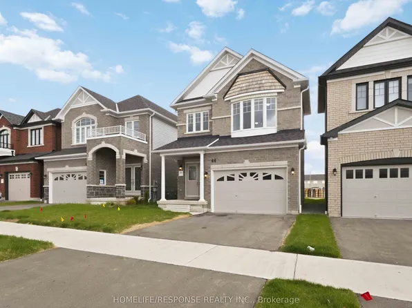 44 Denny St, Ajax, ON L1Z 0T5