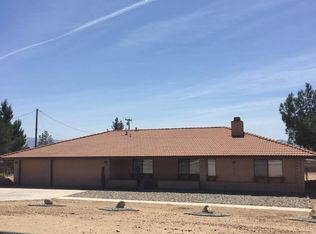 18765 Siskiyou Rd, Apple Valley, CA 92307