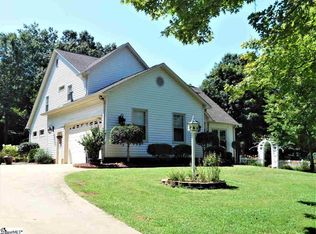 102 Lex Ct, Greer, SC 29651