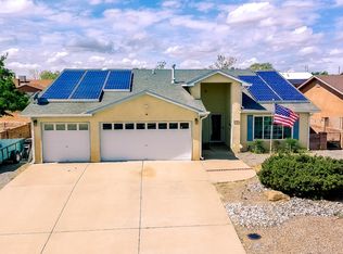 701 Chaps Rd SE, Rio Rancho, NM 87124