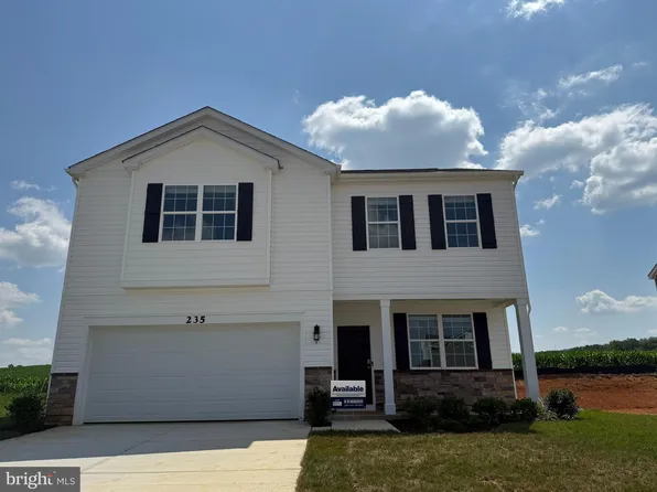 21 Call Ct, Martinsburg, WV 25403