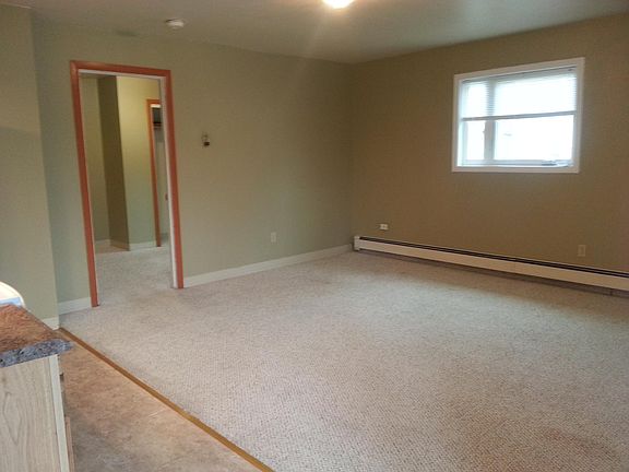 4th image of 1554 Eielson St APT 4