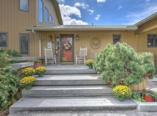 338 Candy Creek Dr, Blountville, TN 37617
