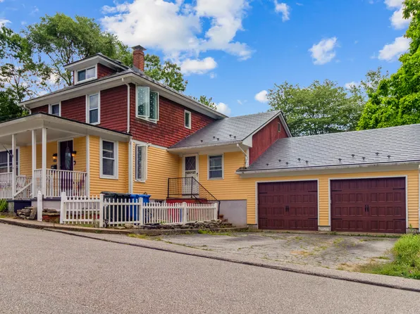 74 Russell Road, Norwich, CT 06360