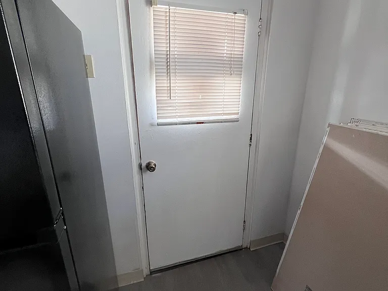 260 Cedar St — Photo 2