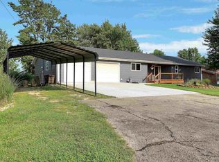 745 7th St, Dwight, KS 66849