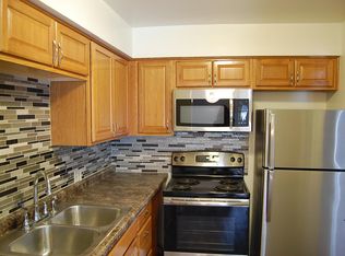228 Des Plaines Ave #307, Forest Park, IL 60130