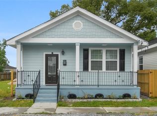 9026 Marks St, New Orleans, LA 70118