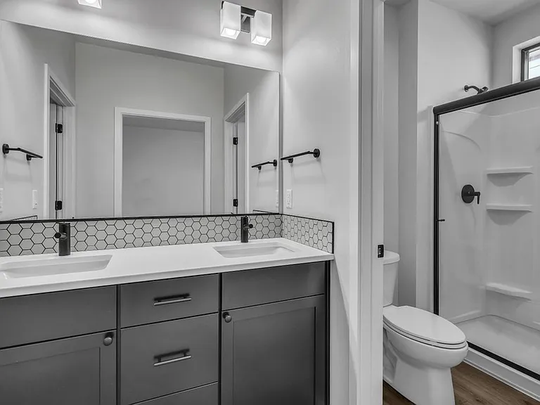 2919 N Phoenix Ln — Photo 20