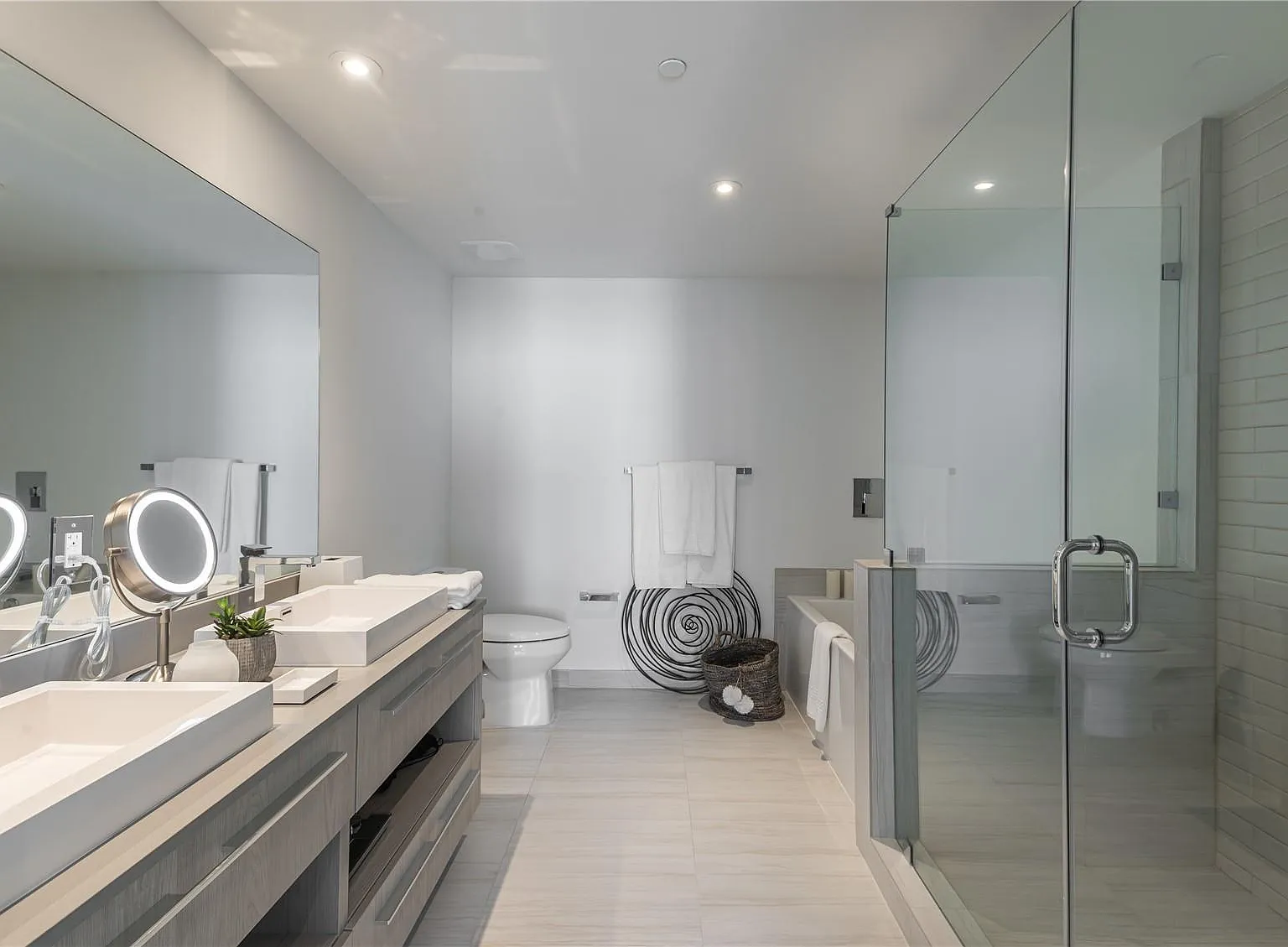 4010 South Ocean Drive 2203 - 1 — Photo 4