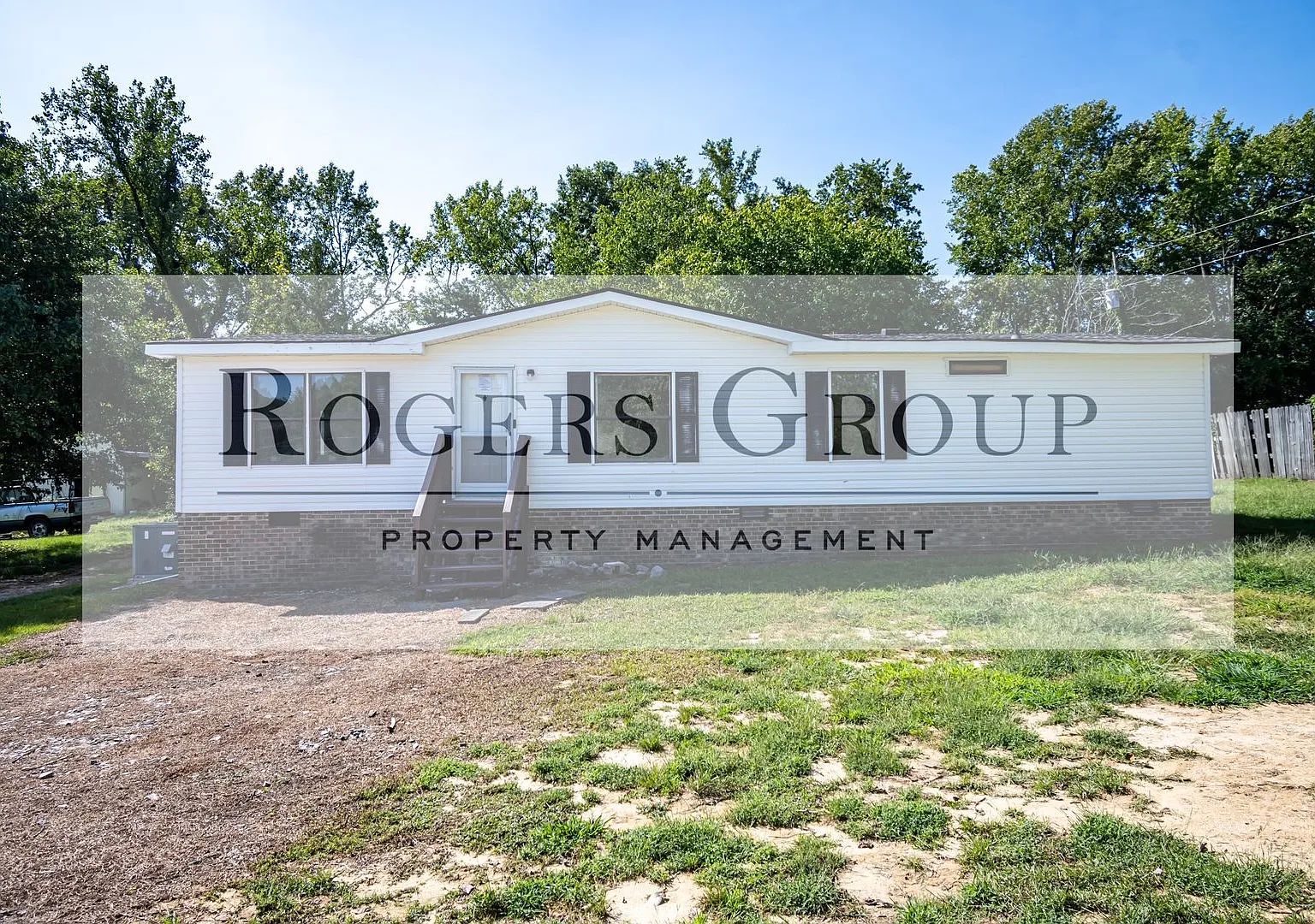 3 bed, 2.0 bath, 1300 sqft, $1,495 — Photo 1
