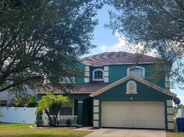 8436 CANTERBURY LAKE BOULEVARD, TAMPA, FL 33619
