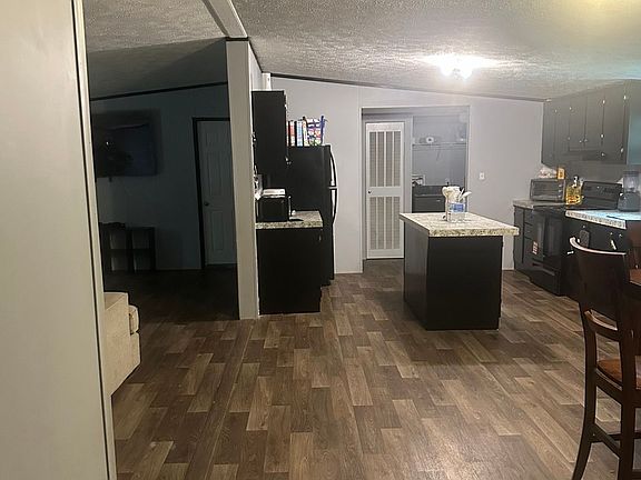 2nd image of 2140 Rutledge Rd