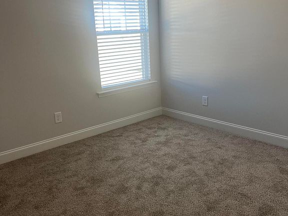 5th image of 234 Bay Meadows Dr