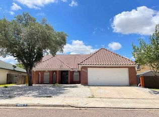 1605 Woodland Dr, Laredo, TX 78045