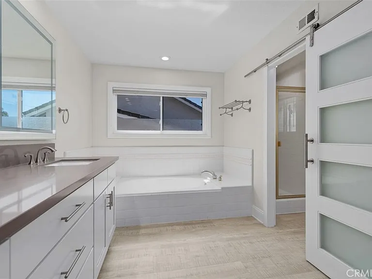 25231 Spindlewood — Photo 32