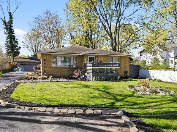 342 E Napier Ave, Benton Harbor, MI 49022