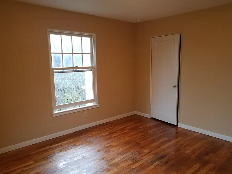 678 Normal Ave — Photo 14
