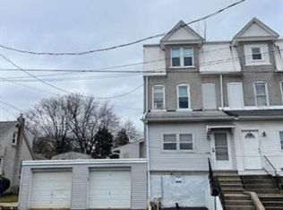 1704 Seidersville Rd, Bethlehem, PA 18015