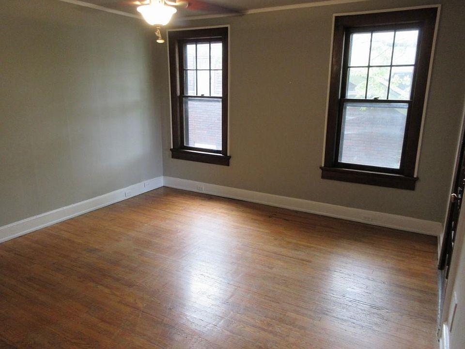 1st image of 729 Morgan St APT 4