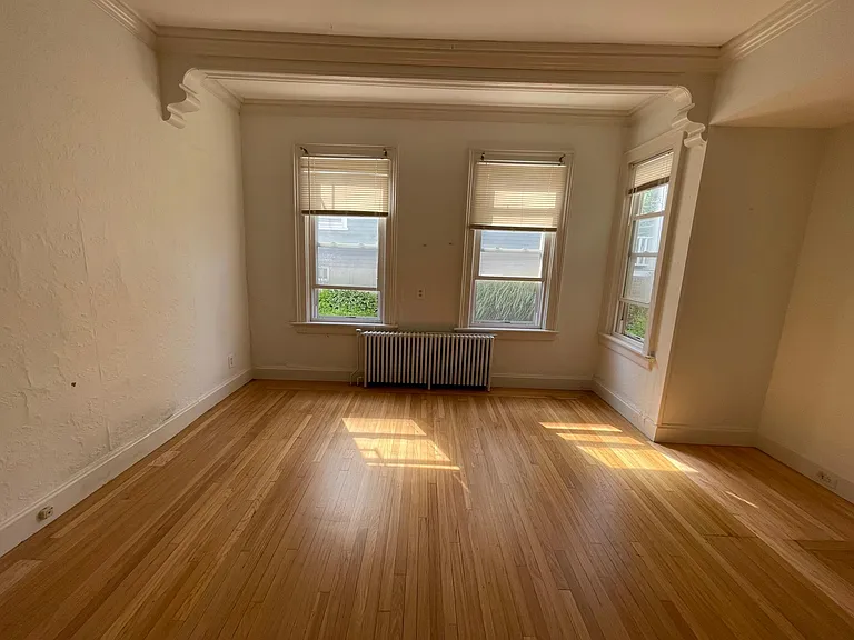 16 Mann Ave #1B — Photo 18