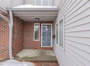 13411 Larchmere Blvd #303, Shaker Heights, OH 44120