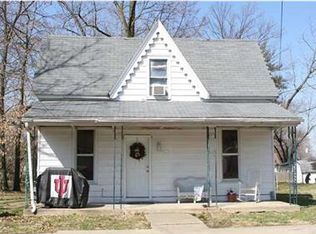 218 N Flint St, Boonville, IN 47601