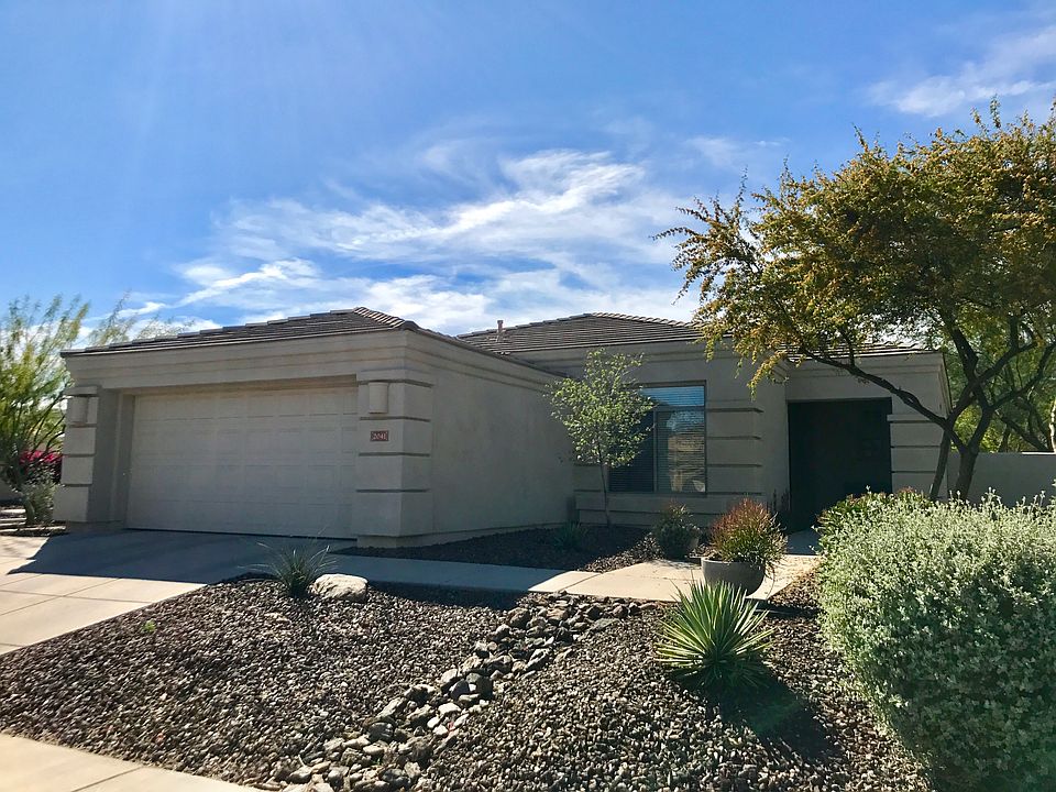 1st image of 2041 E Valencia Dr