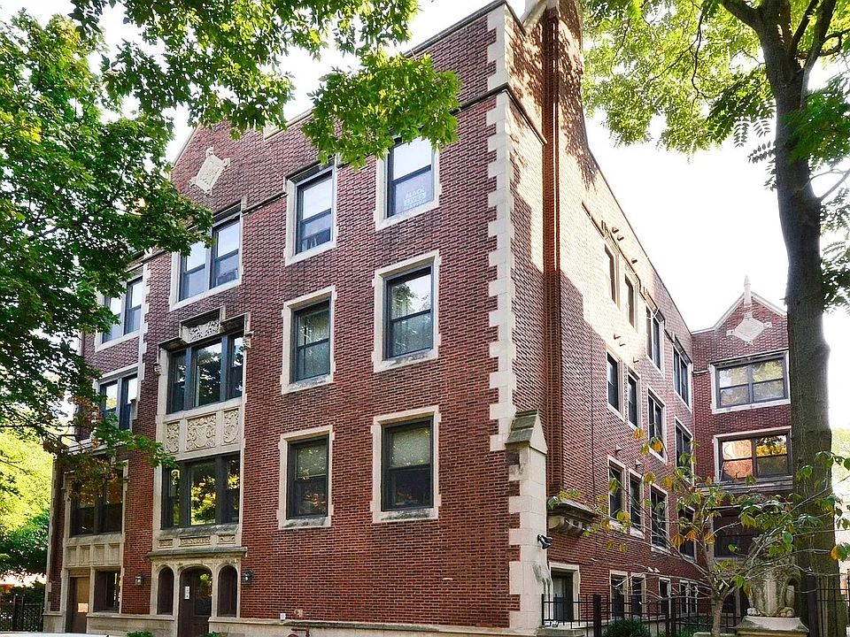 1st image of 6827 N Lakewood Ave APT 2E