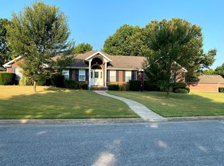 409 Old Forge Dr, Bentonville, AR 72712