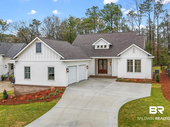 221 Cuban Lily Dr, Fairhope, AL 36532