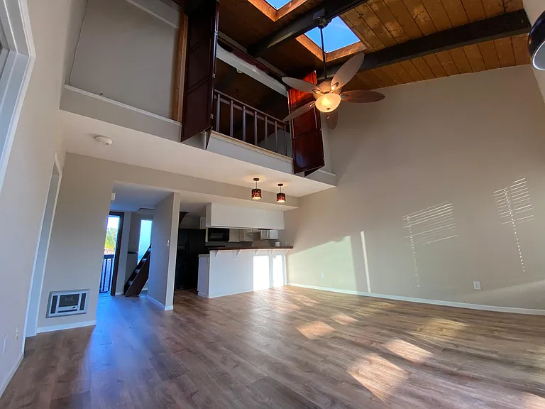 4030 Haines St #D — Photo 4