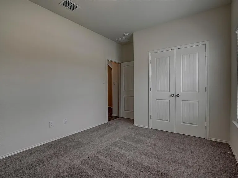 454 Stuart Ln — Photo 19
