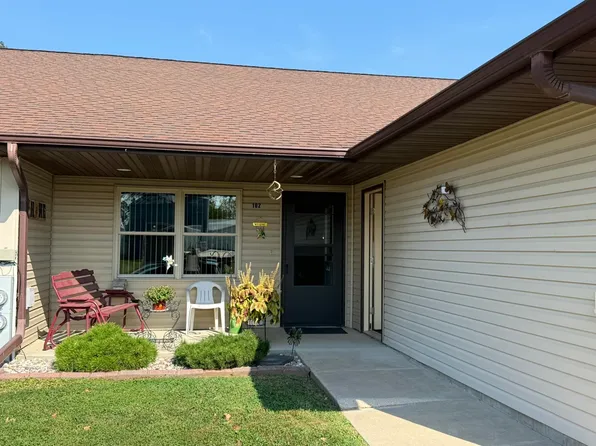 102 W Grant St, Montfort, WI 53569