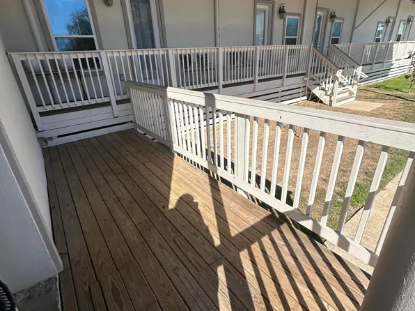 902 Howard Ave, Biloxi, MS