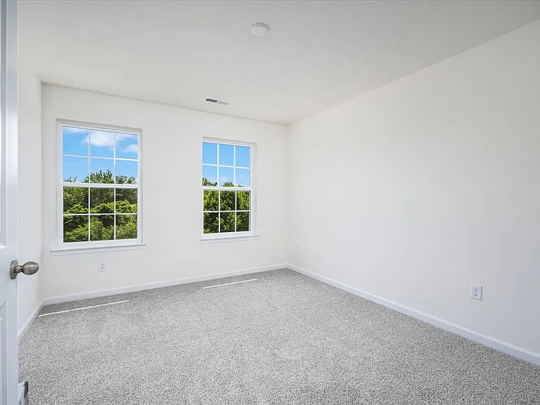 218 Truth Cir — Photo 15