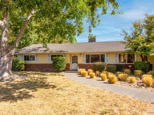 6314 Lone Pine Road, Sebastopol, CA 95472